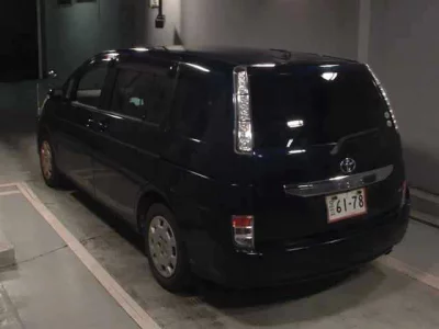 Toyota ISIS