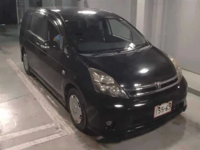 Toyota ISIS