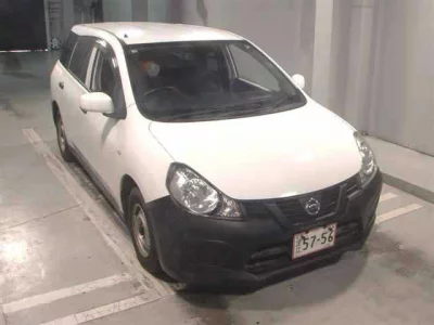 Nissan AD
