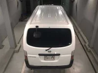 Nissan CARAVAN VAN лот № 4512 оценка R  с аукциона в Японии 6
