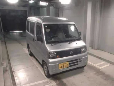 Nissan CLIPPER VAN