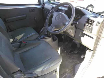 Nissan NV100 CLIPPER