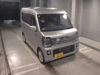 Nissan NV100 Clipper Rio