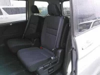 Nissan SERENA лот № 8233 оценка 3.5  с аукциона в Японии 8