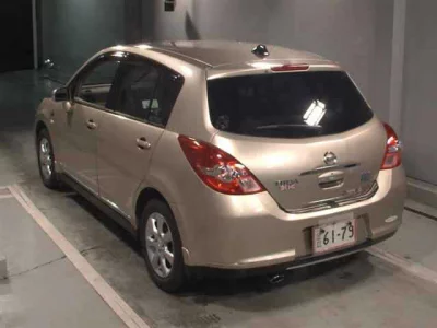 Nissan TIIDA