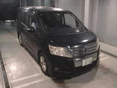 Honda STEP WAGON
