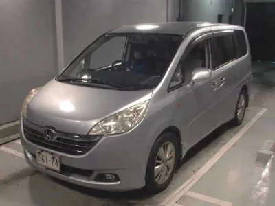 Honda STEP WAGON  с аукциона в Японии