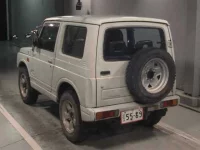 Suzuki JIMNY лот № 1007 оценка R  с аукциона в Японии 1