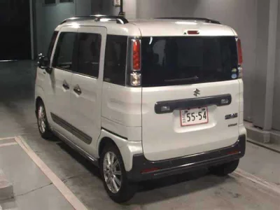 Suzuki Spacia Gear