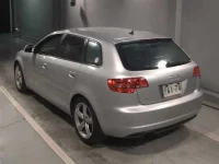 Audi A3 лот № 8201 оценка 3.5  с аукциона в Японии 1