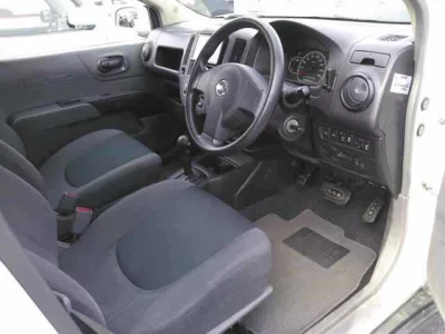 Nissan AD