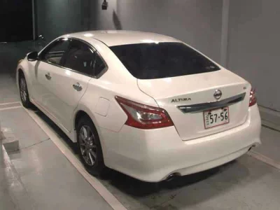 Nissan TEANA