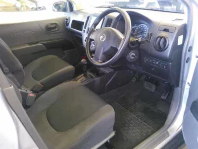 Nissan AD