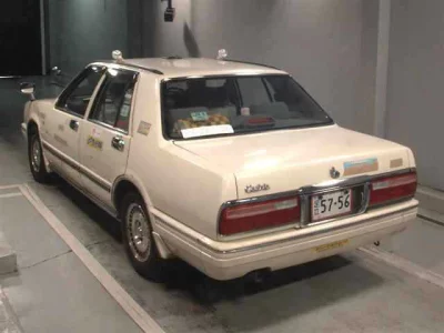 Nissan CEDRIC