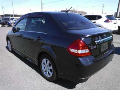 Nissan TIIDA LATIO