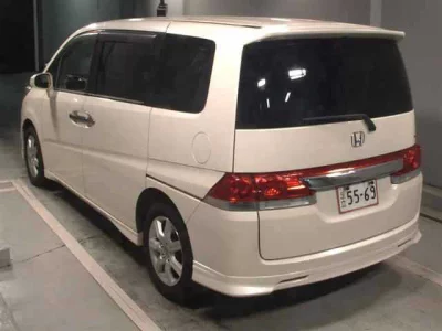 Honda STEP WAGON
