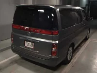 Nissan ELGRAND лот № 8383 оценка 3.5  с аукциона в Японии 4