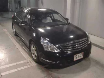 Nissan TEANA