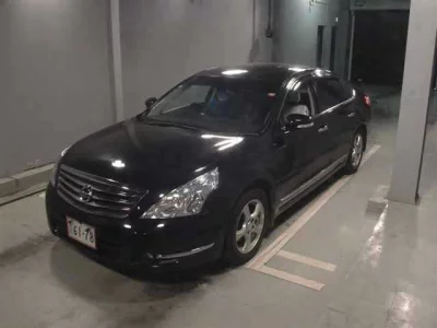 Nissan TEANA