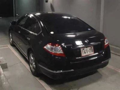 Nissan TEANA