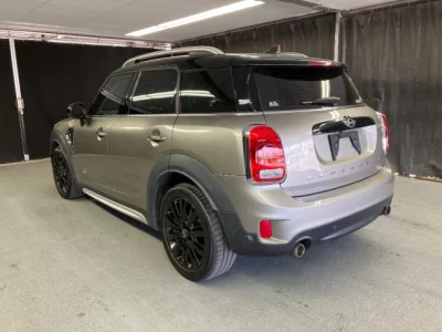 MINI Crossover