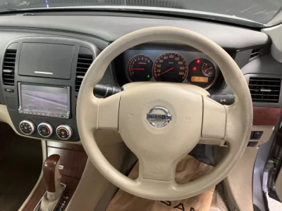 Nissan SYLPHY  с аукциона в Японии
