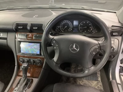Mercedes-Benz C CLASS  с аукциона в Японии