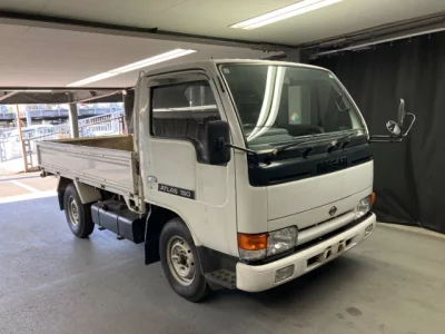 Nissan ATLAS