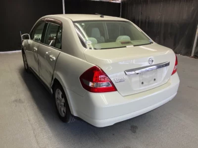 Nissan TIIDA LATIO