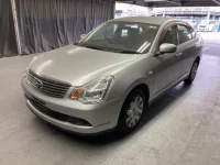 Nissan SYLPHY лот № 1045 оценка 3  с аукциона в Японии 4