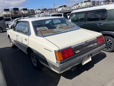 Nissan CEDRIC