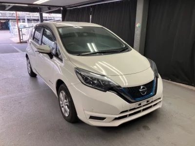 Nissan NOTE  с аукциона в Японии