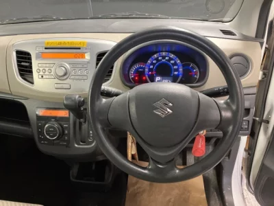Suzuki WAGON R  с аукциона в Японии