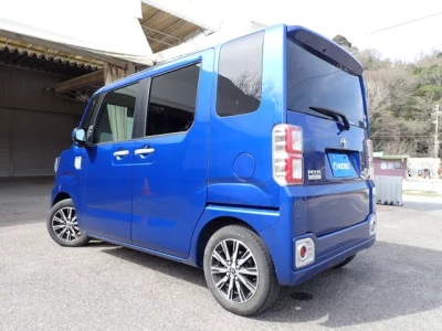 Toyota PIXIS MEGA