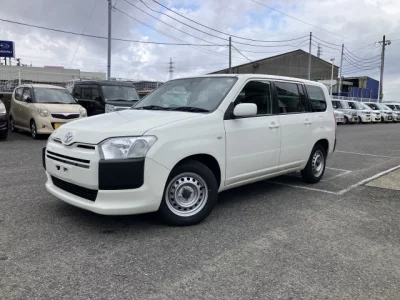 Toyota SUCCEED