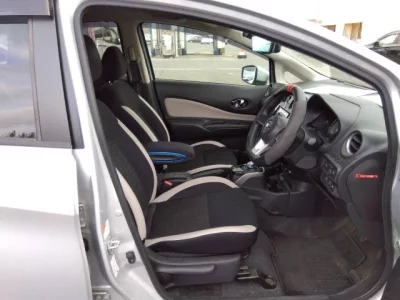 Nissan NOTE  с аукциона в Японии