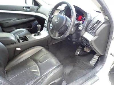 Nissan SKYLINE