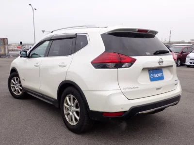 Nissan X-TRAIL  с аукциона в Японии