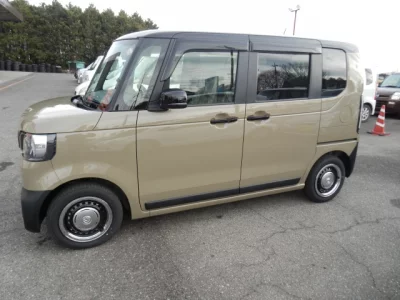 Honda N BOX
