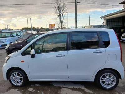 Daihatsu MOVE  с аукциона в Японии