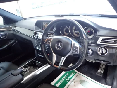 Mercedes-Benz E CLASS WAGON