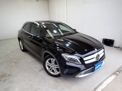 Mercedes-Benz GLA CLASS