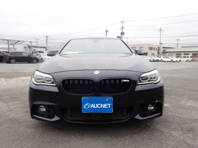 BMW 5-Series  с аукциона в Японии