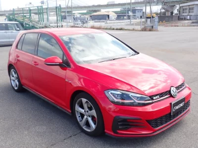 Volkswagen GOLF  с аукциона в Японии