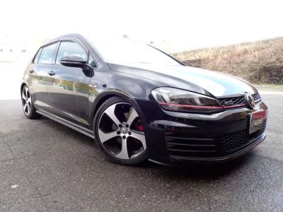 Volkswagen GOLF  с аукциона в Японии