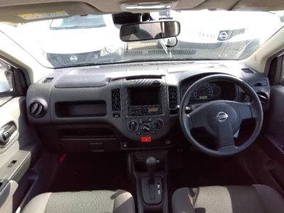 Nissan AD
