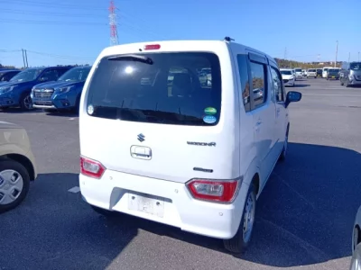 Suzuki WAGON R  с аукциона в Японии