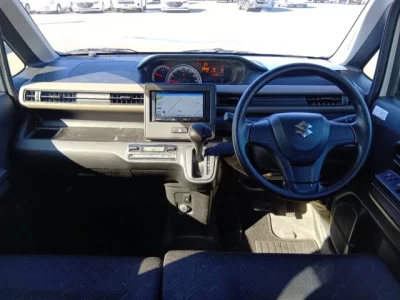 Suzuki WAGON R  с аукциона в Японии