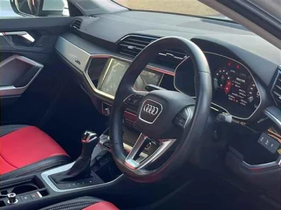 Audi Q3  с аукциона в Японии