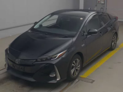 Toyota Prius PHV